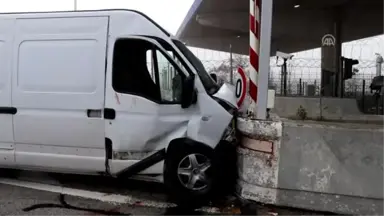 Trafik Kazası: 3 Yaralı