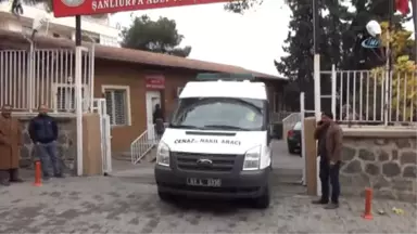 Kardeşlerin Ayakkabılıkta Yer Kavgası: 1 Ölü