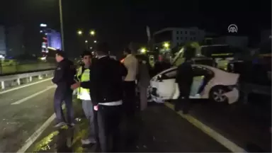 Pendik'te Zincirleme Trafik Kazası : 3 Yaralı