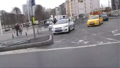 İstanbul'da Yollar Trafiğe Kapatılmaya Başlandı