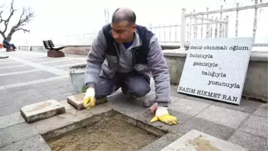 Kadıköy Belediyesi Nazım Hikmet'in Şiirlerini Caddelere Yazdı