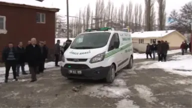 Aşık Veysel'in Oğlu Ahmet Şatıroğlu Son Yolculuğuna Uğurlandı