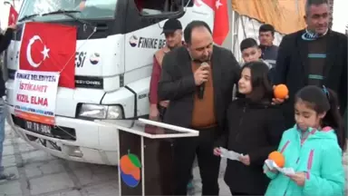 Antalya'dan Afrin'deki Mehmetçiklere 1 Kamyon Portakal