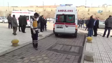 Elazığ'da Göl Kenarında 2 Ceset Bulundu