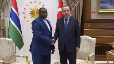 Cumhurbaşkanı Erdoğan, Gambiya Cumhurbaşkanı Adama Barrow ile Başbakaşa Görüştü