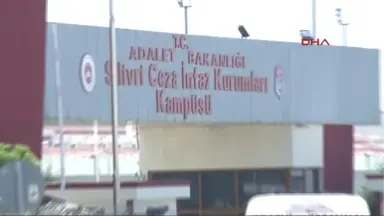 Deniz Yücel'e Tahliye Kararı