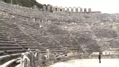 Perge Antik Tiyatrosu'nda Restore Çalışmaları Başlıyor - Antalya