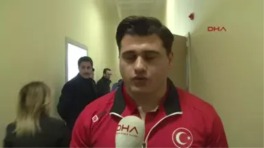 Milli Güreşçi Rıza Kayaalp Sadece Olimpiyat Altın Madalyam Eksik - Hd