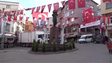 Trabzon-Bu İlçede Ölen Vasiyet Ediyor, Mezar Taşına Silah Figürleri İşleniyor