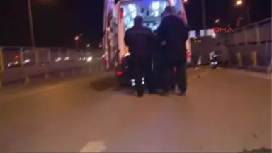 Konya Otomobil Alt Geçide Düştü: 3 Yaralı