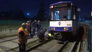 Teknik Arıza Nedeniyle Tramvay Seferleri Durdu (2) - İstanbul