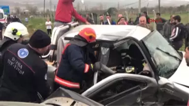 Bursa'da Feci Kaza 3'ü Çocuk 7 Yaralı, 1 Ölü