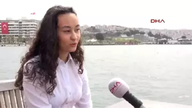 İzmir-Liseli Elif Naz'ın 15 Yaşındayken Yazdığı Roman Yayımlandı