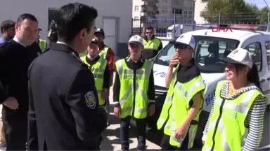 Tokat Engelli Çocuklar Polis Kıyafeti Giyip Gbt Kontrolü Yaptı