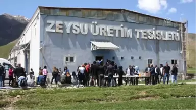 Yüksekokul Öğrencileri Yüksekova'da Fabrikaları Gezdi