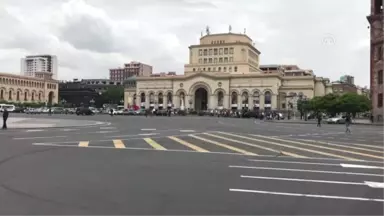 Ermenistan'da Protesto Gösterileri