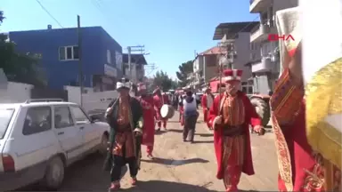 Aydın MHP'li Depboylu'dan, Annelere Kızlarınızı Erken Evlendirmeyin Uyarısı