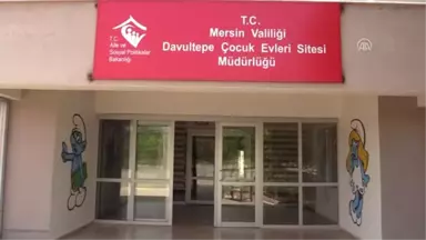 Çizdiği Resimlerle Kimsesiz Çocukların 