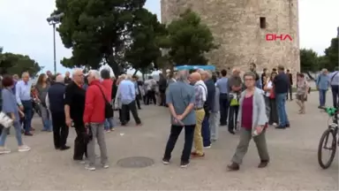 Selanik Saldırıya Uğrayan Türk Dostu Selanik Belediye Başkanı Butaris'e Destek Eylemi