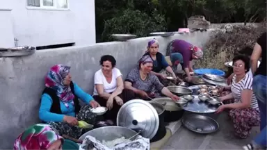 Burhaniye'nin 11 Yıllık İftar Geleneği