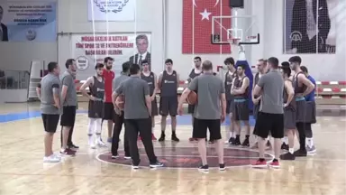 Ümit Milli Erkek Basketbol Takımı Kampı