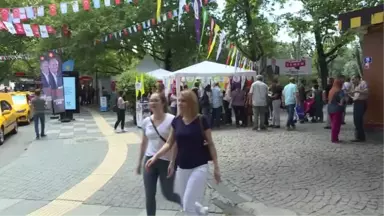 Temelli'den Partisinin Standına Ziyaret