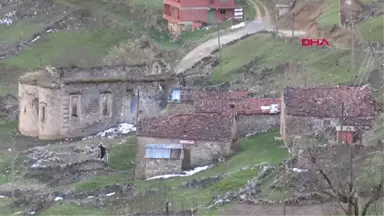 Gümüşhane Santa Harabeleri'ndeki Beton Yapılar İçin Harekete Geçildi Hd