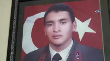 Şehit Evine Girip, Şehitlik Beraatı da Dahil Ne Buldularsa Çaldılar