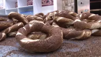 İzmit'te Simit Fiyatları Ekmek Fiyatlarını Geçti