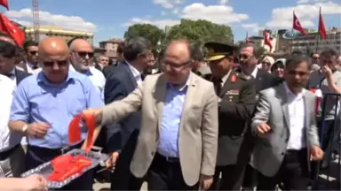 İha Afyonkarahisar'da 15 Temmuz Fotoğraf Sergisi Açtı