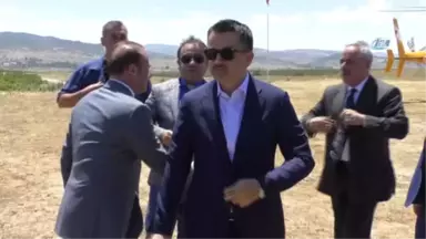 Bakan Pakdemirli Yozgat'ta Meyve Bahçesini Gezdi