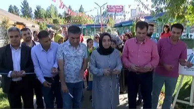 İha'nın Şanlıurfa'daki 15 Temmuz Sergisi Millet Kıraathanesinde Açıldı