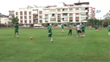 Salihli Belediyespor Yeni Sezon Hazırlıklarını Sürdürüyor