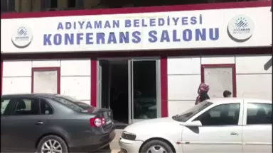 Adıyaman'da Yetim Çocuklara Bayramlık