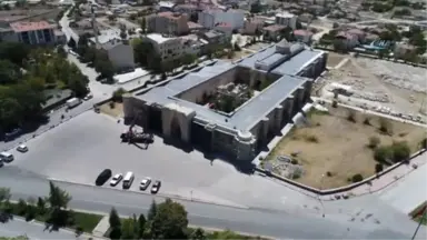 Sekiz Asırlık Selçuklu Mirası Sultanhanı Kervansarayı'nın Havadan Görüntülendi