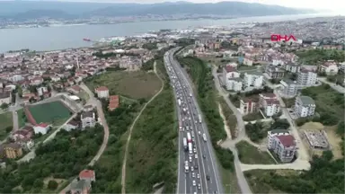 Kocaeli'de Otoyolda Bayram Yoğunluğu Hd