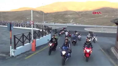 Kayseri Erciyes Moto Fest'te Akrobasi Rüzgarı Hd