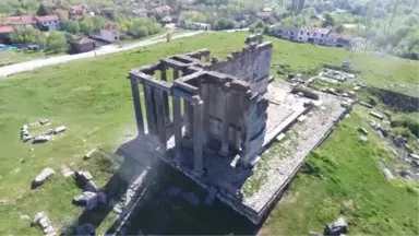 Zeus Tapınağı'nda Çavdar Türklerine Ait 400 Figür