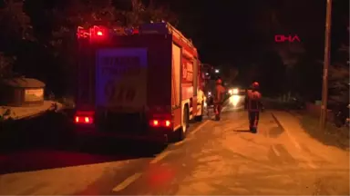 İstanbul Beykoz'da İki Otomobil Kafa Kafaya Çarpıştı 1 Ölü, 3 Yaralı