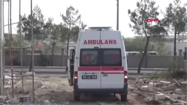 Adıyaman Cami İnşaatında Düşen İşçi Yaralandı