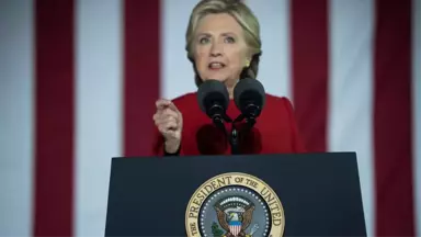 Hillary Clinton'ın Eski Danışmanlarının İddiası: '2020'de Yeniden Aday Olacak'