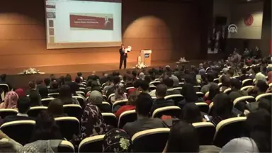 Sayıştay Başkanı Baş Nevü'de Konferans Verdi