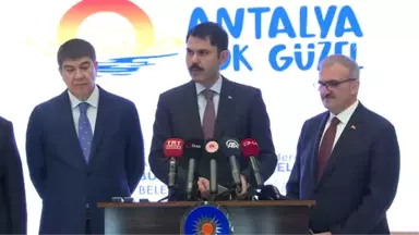 Bakan Kurum - Dicle Barajı'nın Kapaklarından Birinin Yağış Nedeniyle Kopması