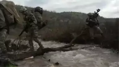 PKK'lı Teröristlerin Barındığı Yerler İmha Edildi