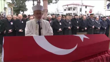 İstanbul'da Kazada Şehit Olan Polis Son Yolculuğuna Uğurladı