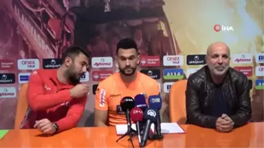 Alanyaspor, Steven Caulker'i Renklerine Bağladı