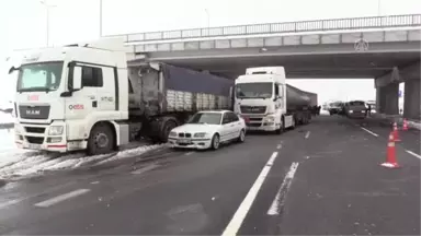 Soğuk Havada Sürücülere Çay Servisi