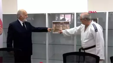 İstanbul Prof. Dr. Bingür Sönmez Judoda Siyah Kuşak Sahibi Oldu