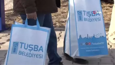 Tuşba Belediyesinden Bez Torba Dağıtımı