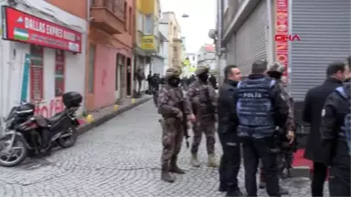 İstanbul- Aksaray'da Gece Kulübündeki Silahlı Kişiler Polisi Alarma Geçirdi 5